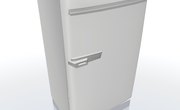 How to Set up a Refrigerator to Hang Deer