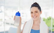 How to Use Spirit of Ammonia to Make Cooling Towels