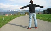 How Does Rollerblading Differ From Rollerskating?