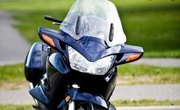 How to Repair Scratches on Motorcycle Fairing
