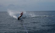 How to Attach a Ski Rope to a Tow Hook