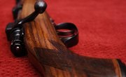 How to Refinish a Rifle Stock With Boiled Linseed Oil
