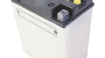 How to Wire a Boat With Both 12 Volt & 24 Volt
