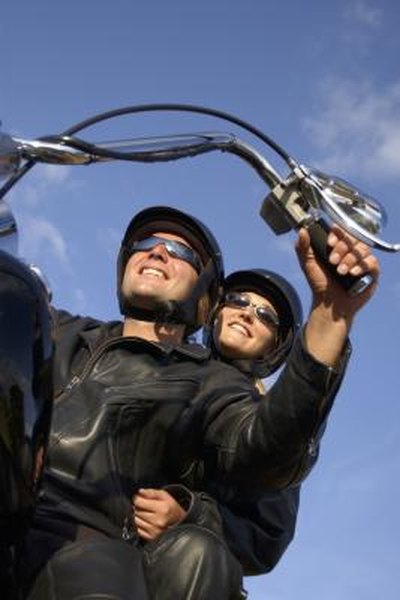 How to Get Scuff Marks Off of a Motorcycle Helmet