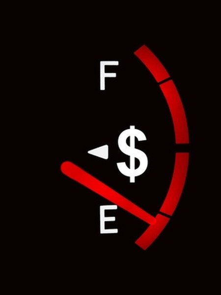 How to Hook Up Fuel Gauges on a Boat