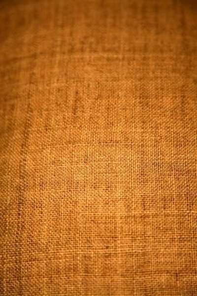 How to Camouflage a Rifle Using Burlap
