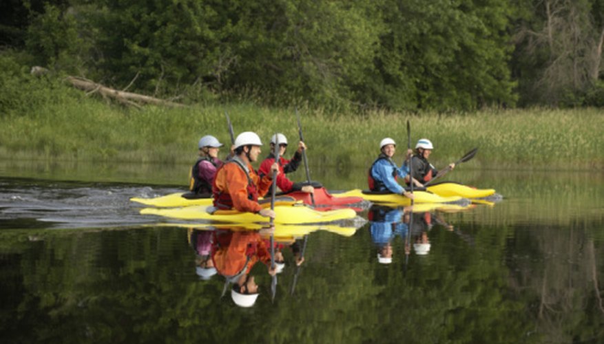 Specifications for Aquaterra Chinook Kayaks