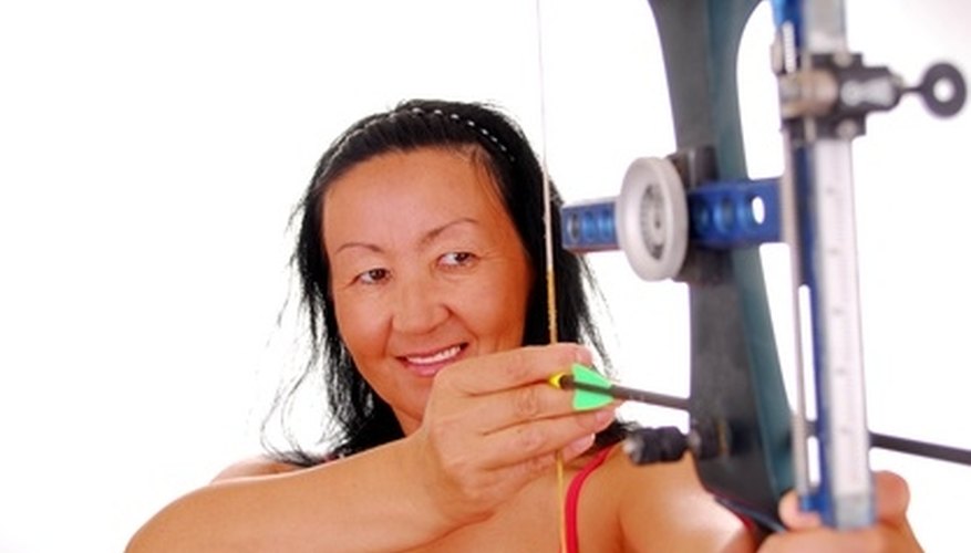 How to Adjust the Draw Length on a Jennings Compound Bow